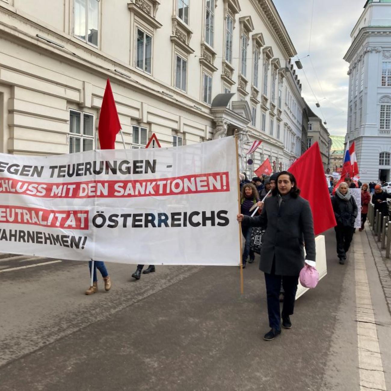 Gegen Teuerung - Schluss mit den Sanktionen