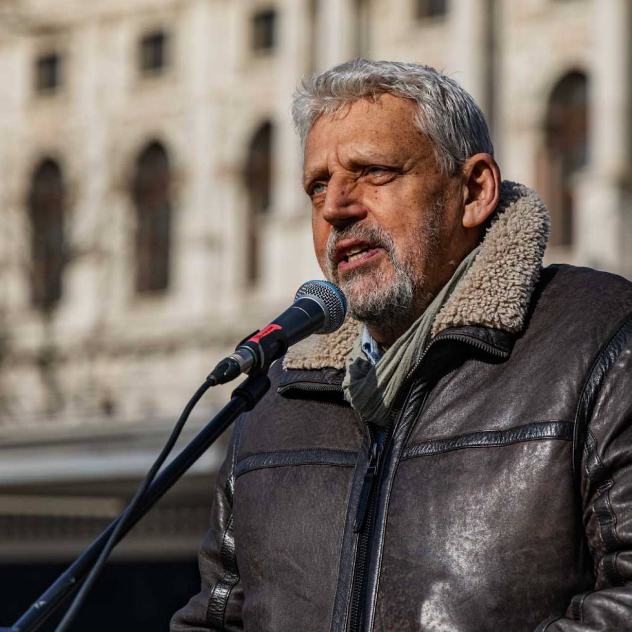 Große Demo gegen die US-israelische Aggression