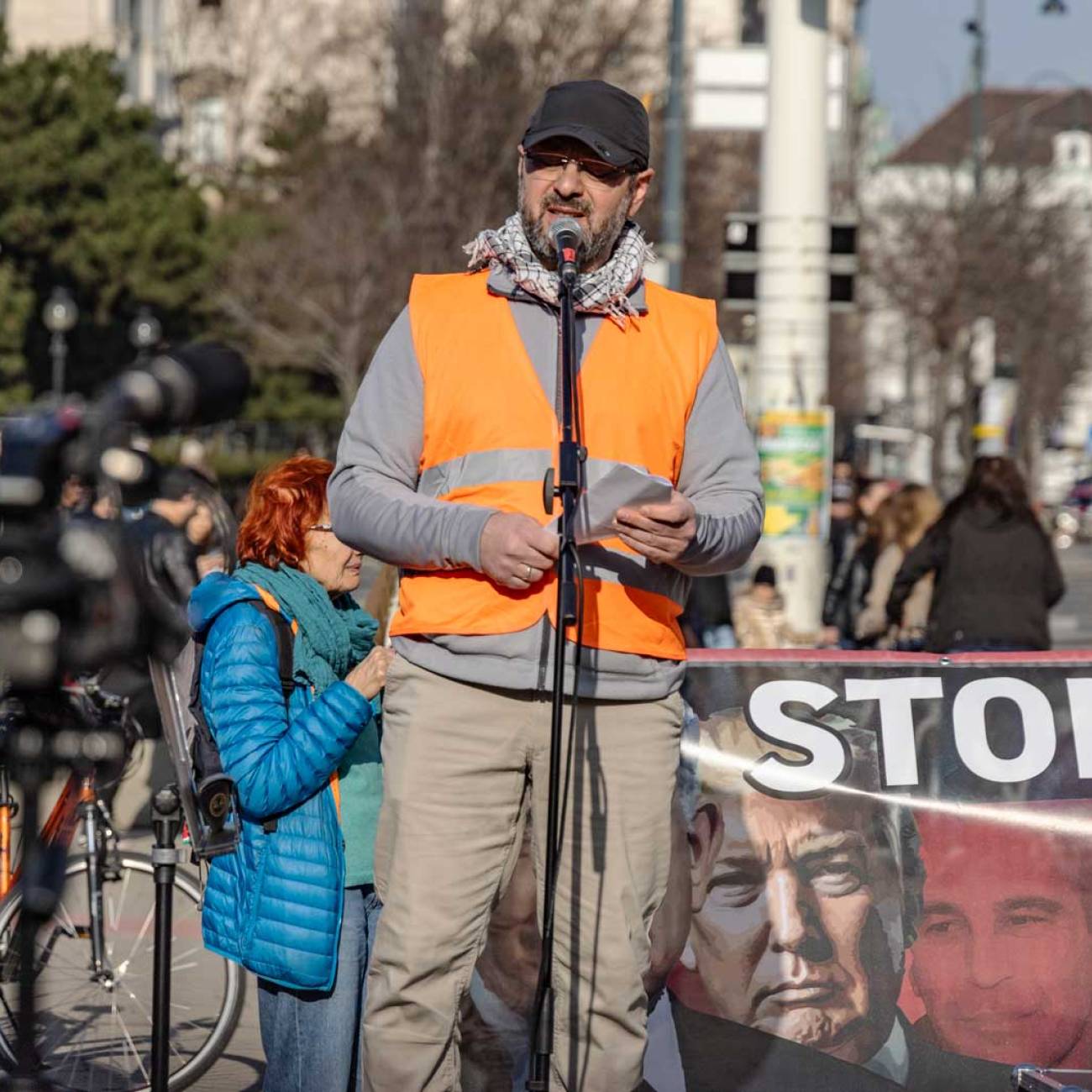 Große Demo gegen die US-israelische Aggression