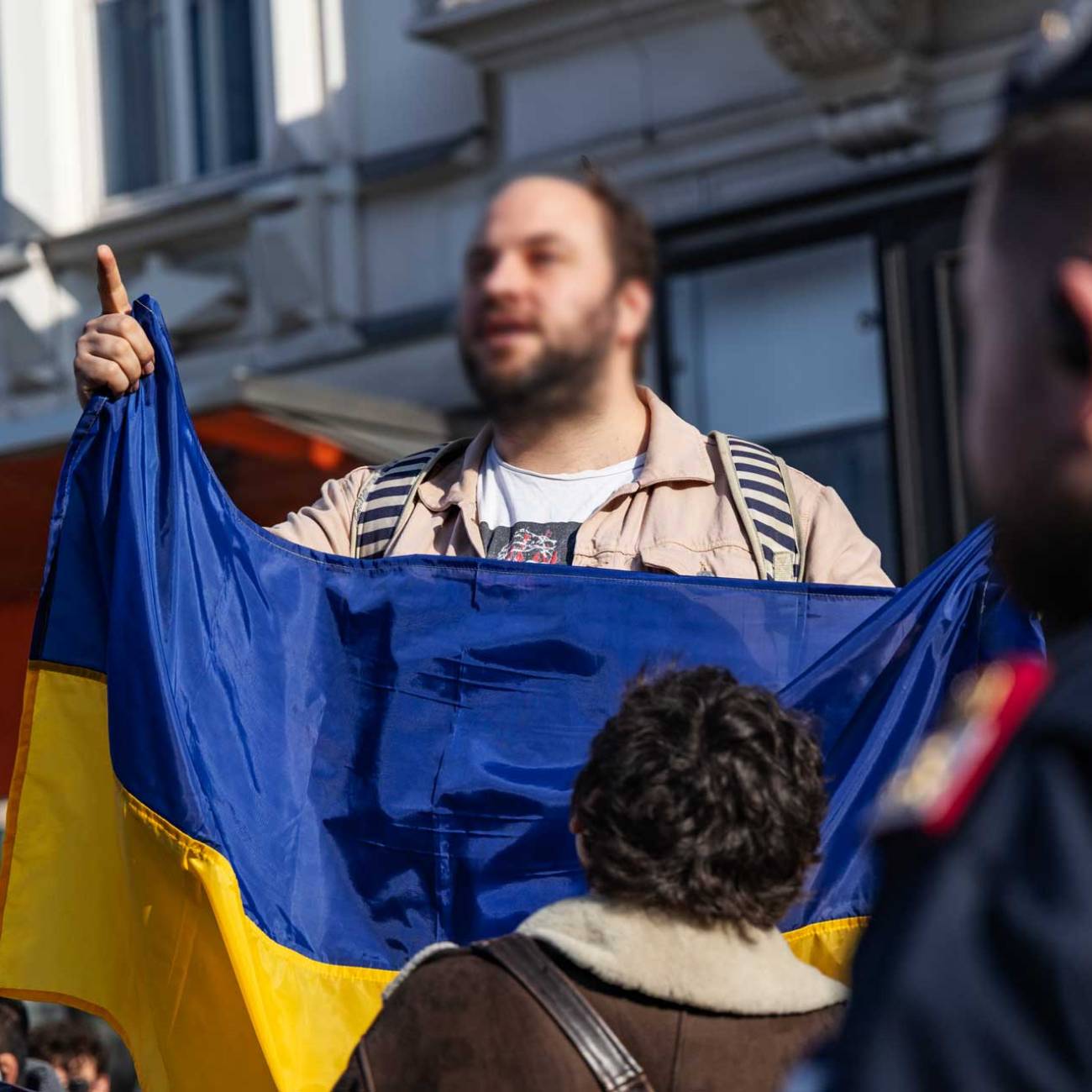 Große Demo gegen die US-israelische Aggression