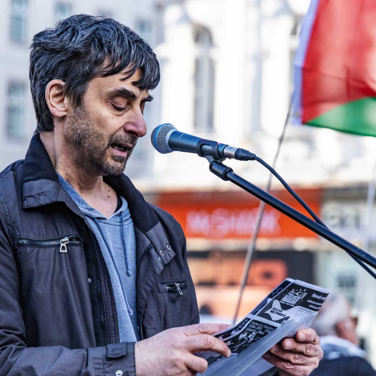 Große Demo gegen die US-israelische Aggression