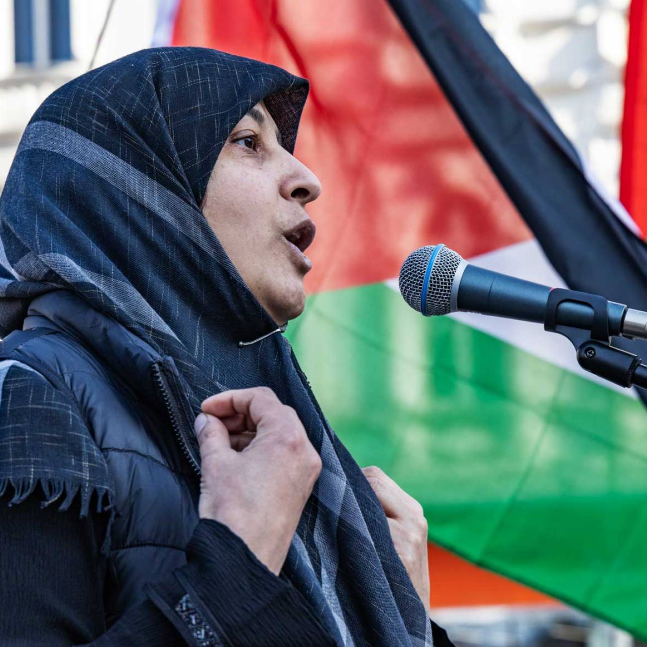 Große Demo gegen die US-israelische Aggression