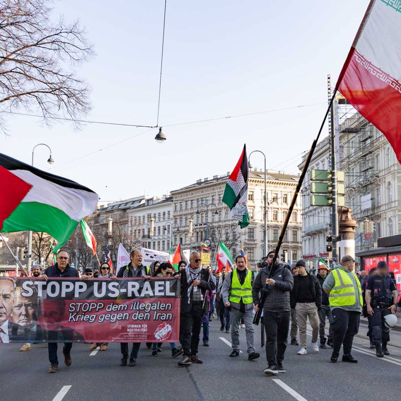Große Demo gegen die US-israelische Aggression
