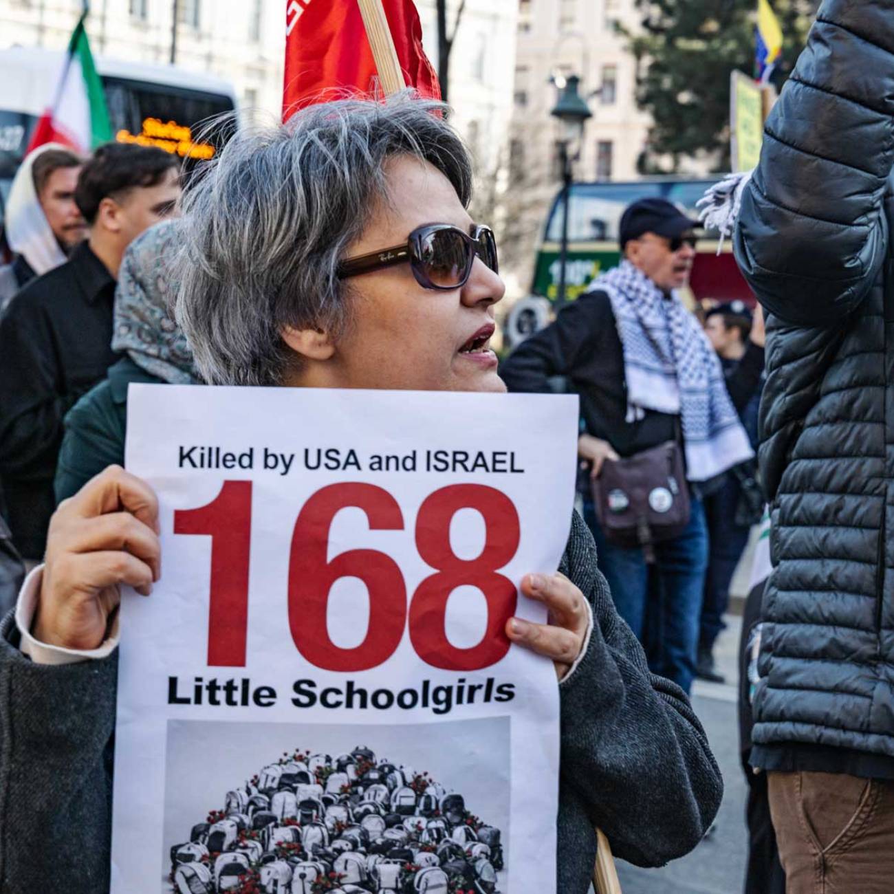 Große Demo gegen die US-israelische Aggression