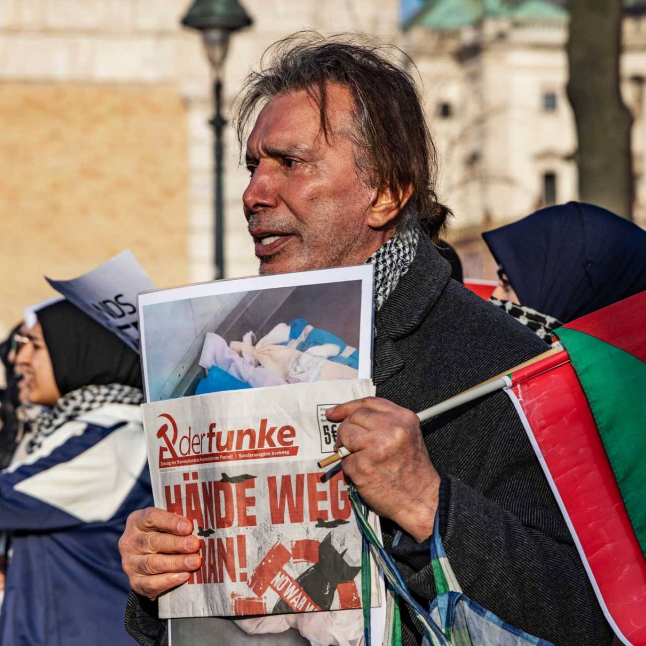 Große Demo gegen die US-israelische Aggression