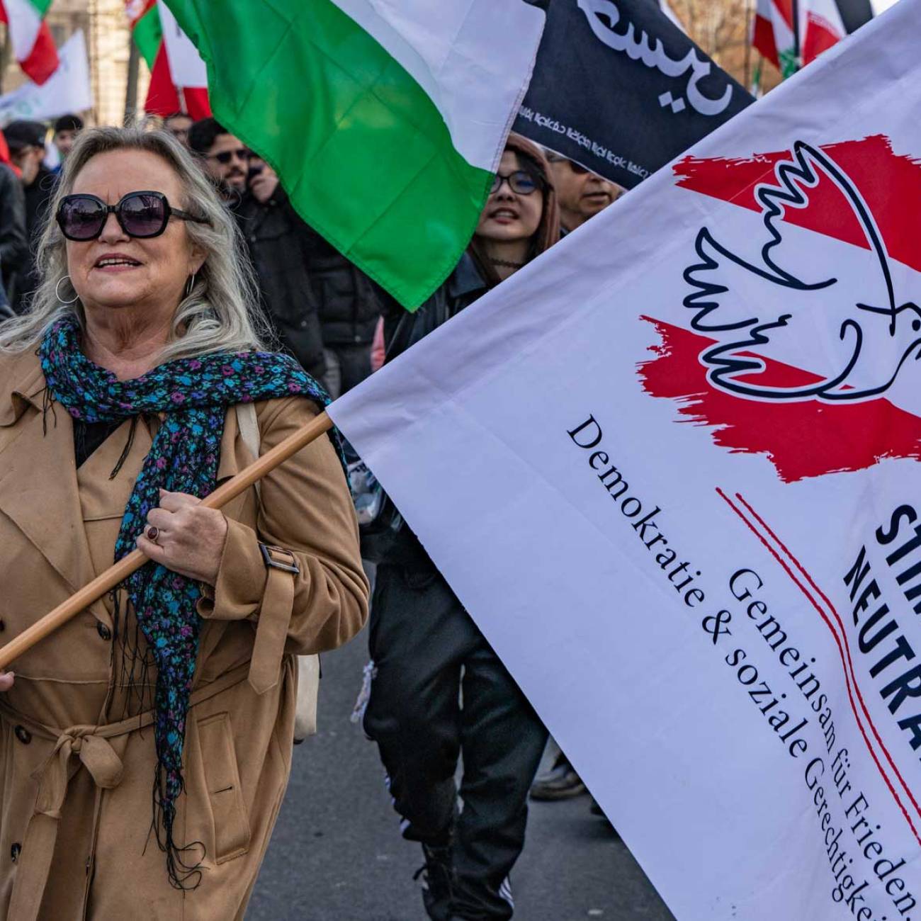 Große Demo gegen die US-israelische Aggression