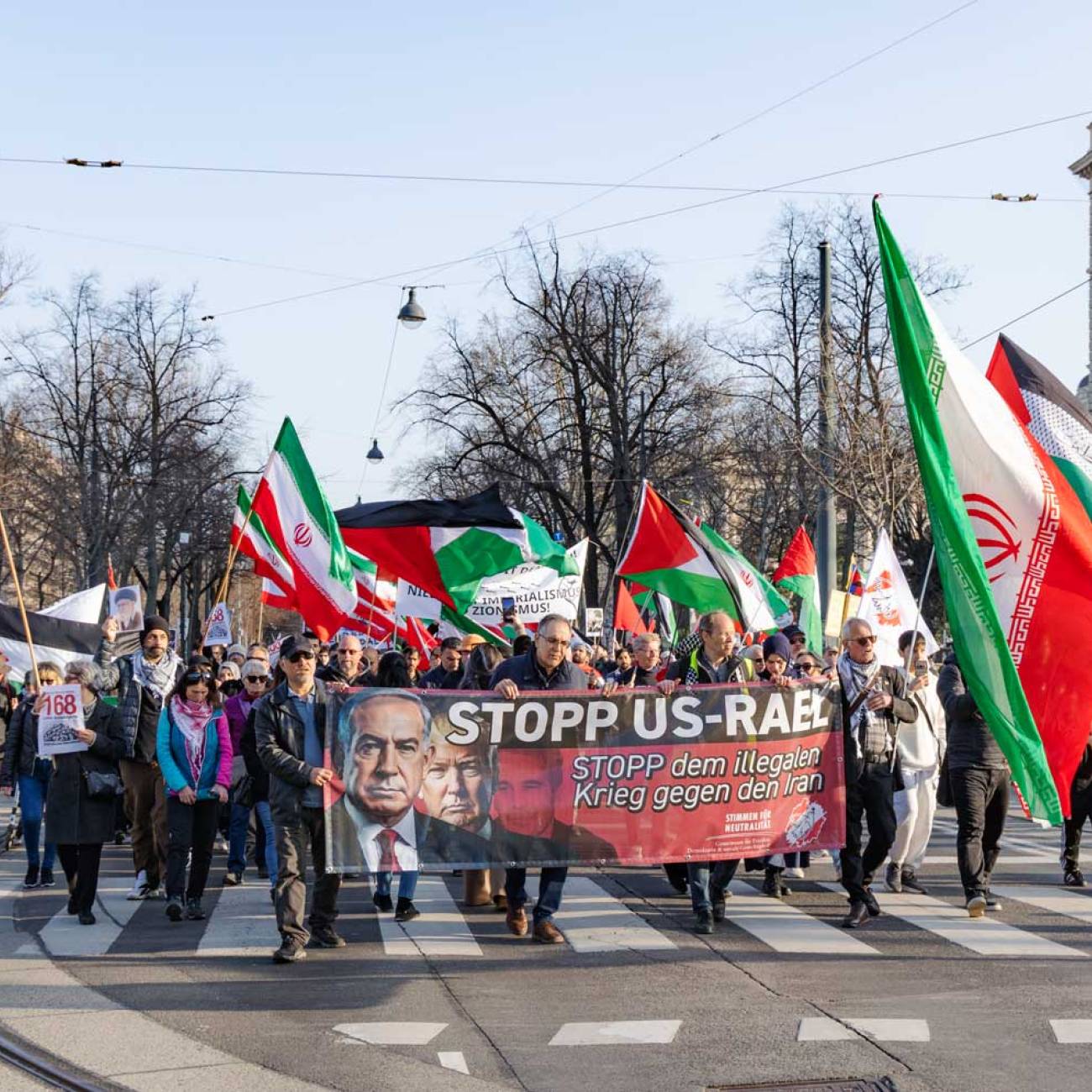 Große Demo gegen die US-israelische Aggression