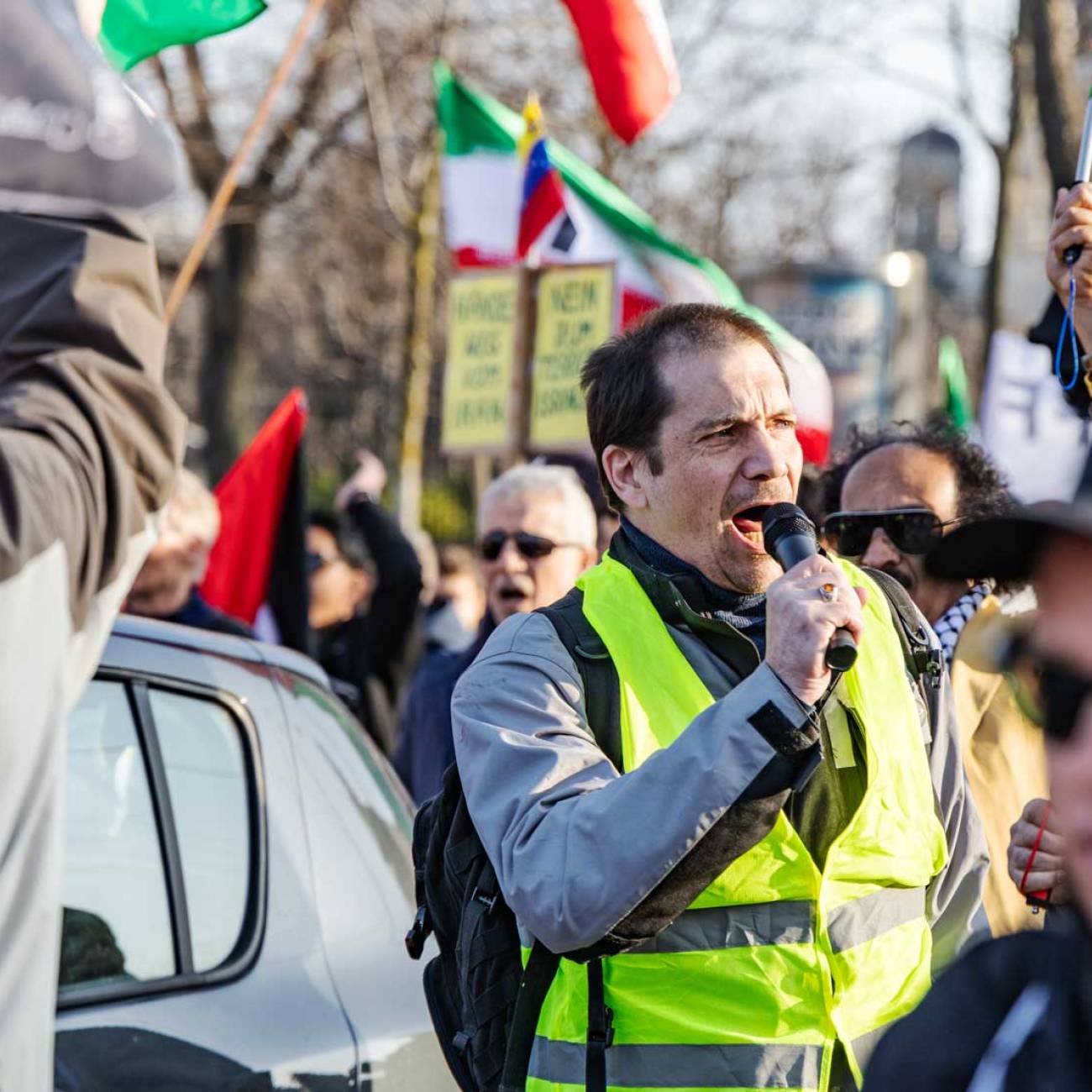 Große Demo gegen die US-israelische Aggression