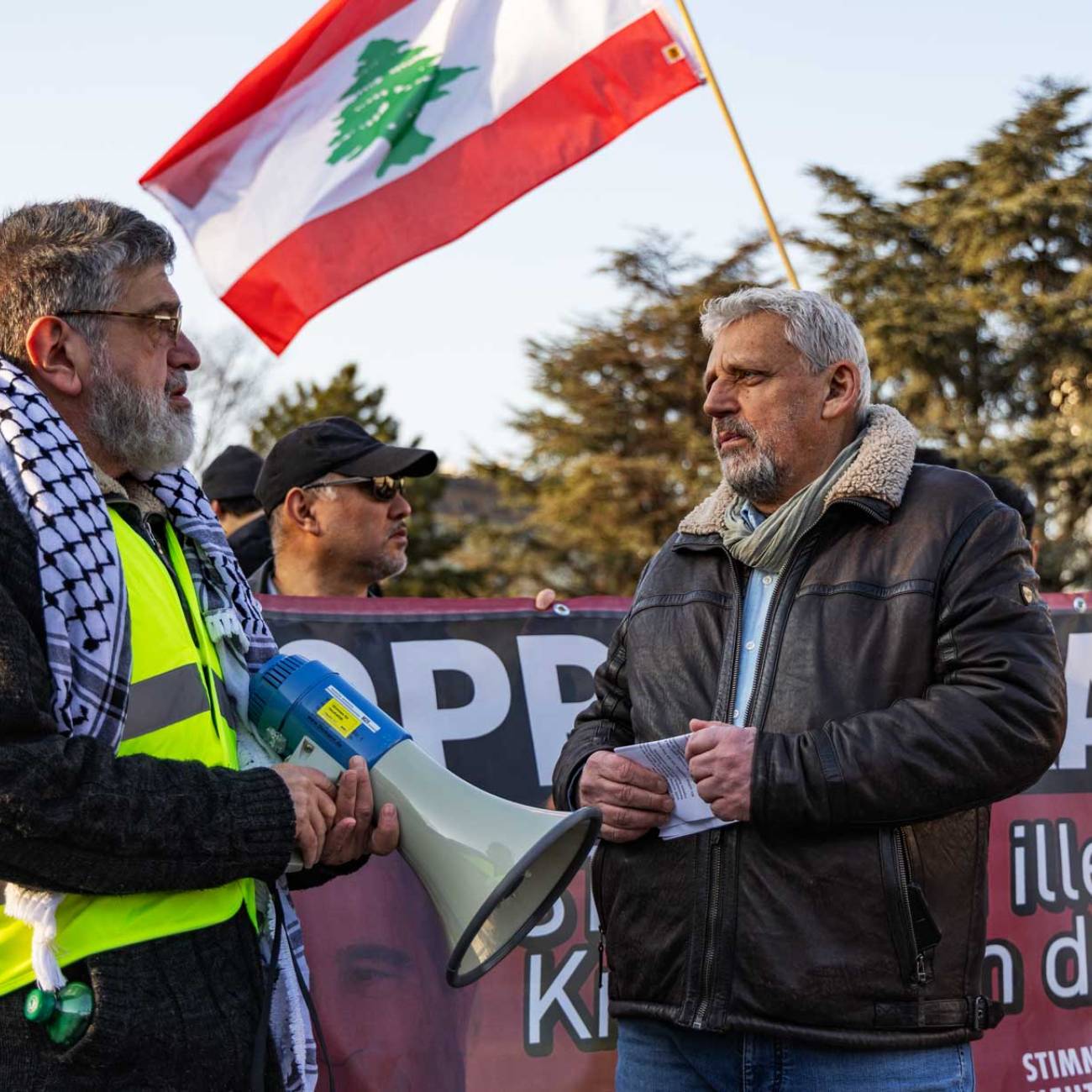 Große Demo gegen die US-israelische Aggression